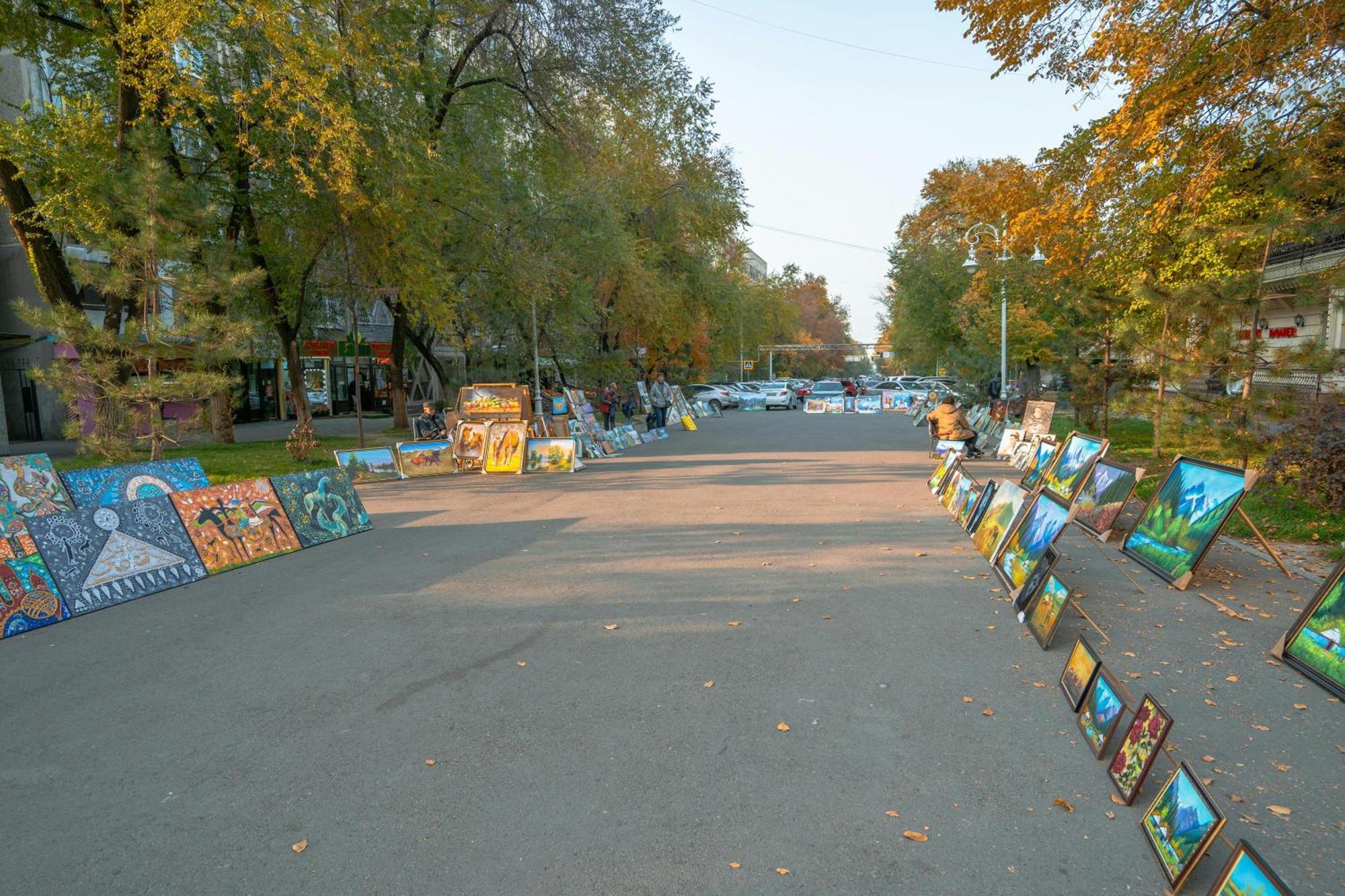 Nadezhda Apartments On Zhibek Zholy Avenue 33 알마티 외부 사진